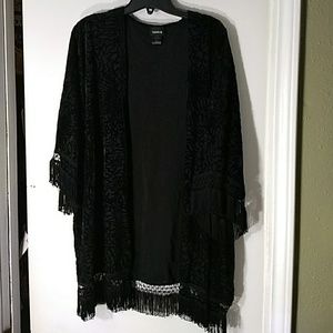 Sold - Torrid Black Velvet Kimono size 2/3